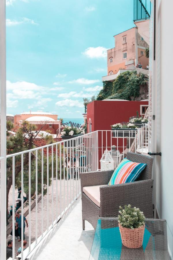 Casa Lucienne Lägenhet Positano Exteriör bild